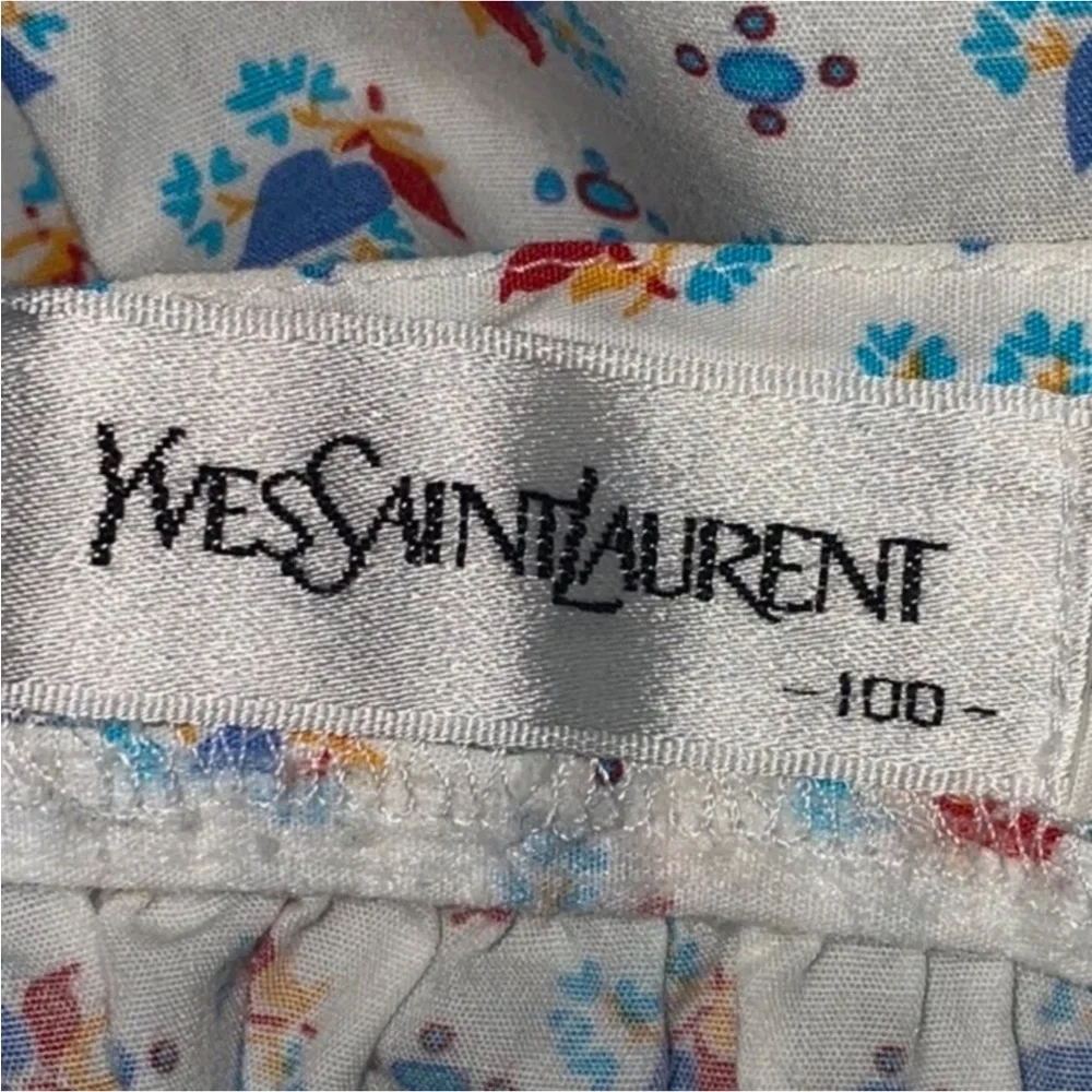 Yves Saint Laurent excellent authentic
